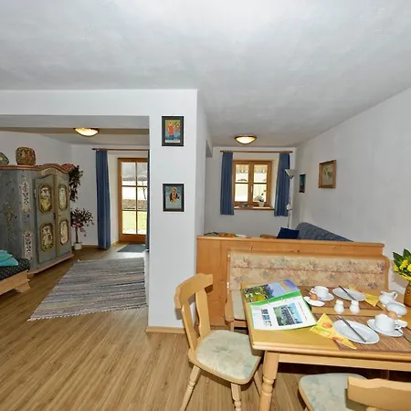 Altes Woelfllehen Apartment