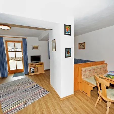 Altes Woelfllehen Apartment *